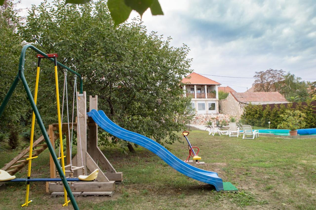 Tokaj Hill Panorama Guesthouse Szerencs Exterior photo